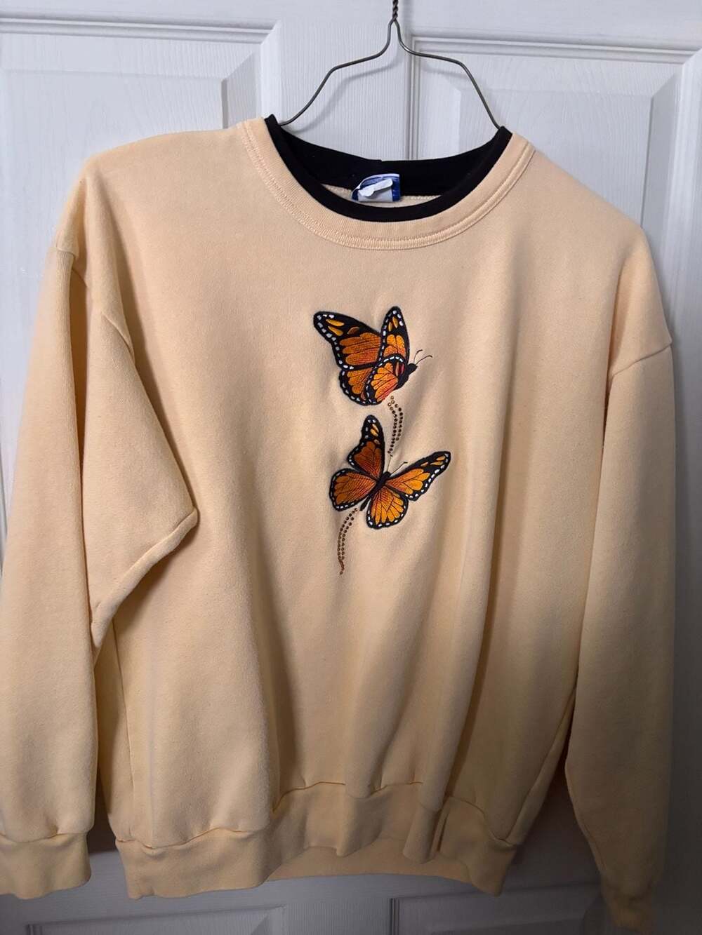 PFI Fashions Inc. Vintage Monarch Butterfly Embroidered Yellow Crewneck Sweatshi